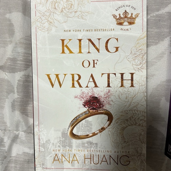 Book 1, 2, 3 and Book 4 from King of Sin series - Picture 2 of 5